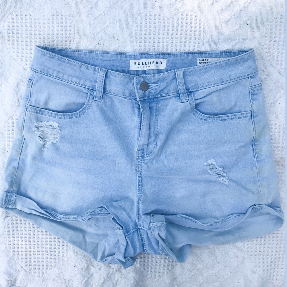 Bullhead light denim shorts
